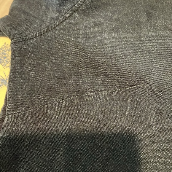 Banana Republic Denim shirt - Picture 10 of 10